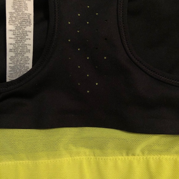 Nike Sports Bra - Picture 3 of 3